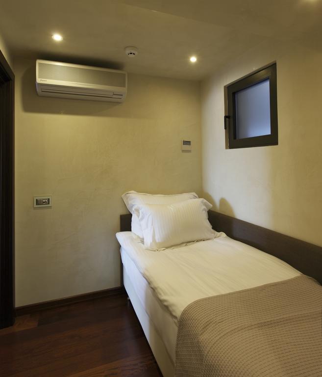 Deris Bosphorus Lodge Apartments Istanbul Exterior foto