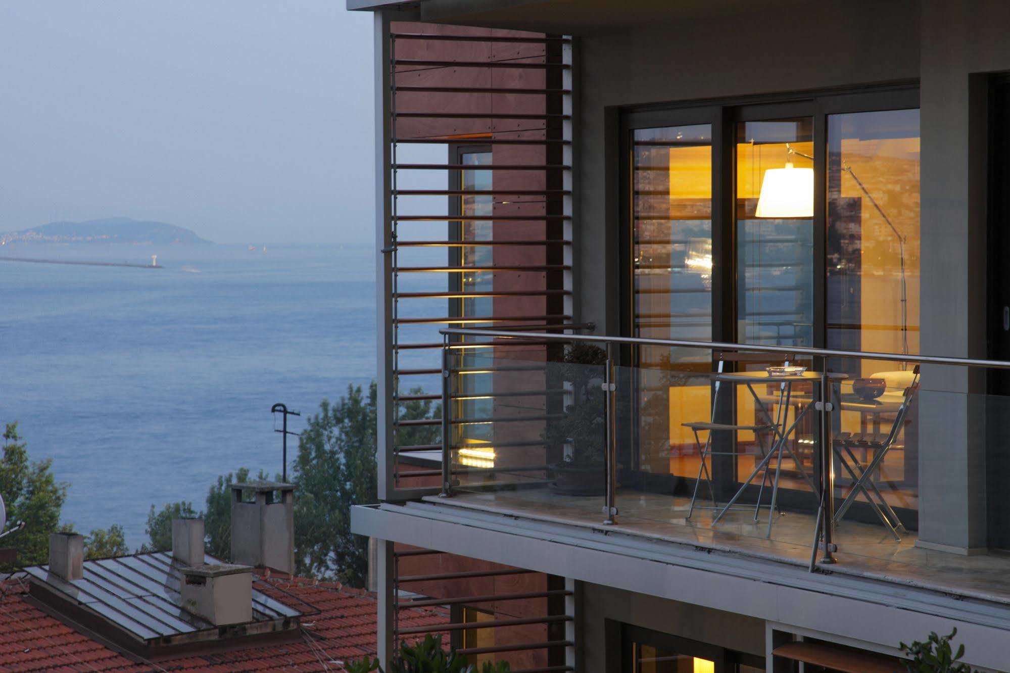 Deris Bosphorus Lodge Apartments Istanbul Exterior foto