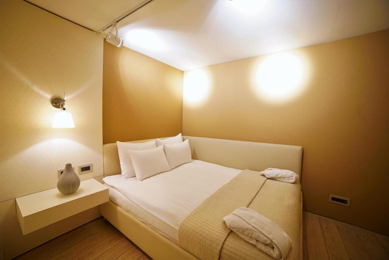Deris Bosphorus Lodge Apartments Istanbul Exterior foto