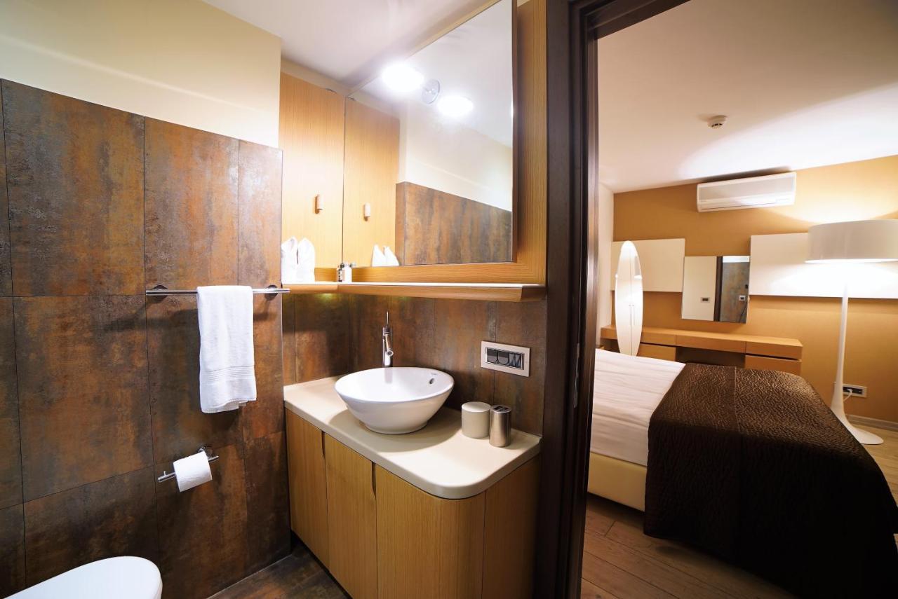 Deris Bosphorus Lodge Apartments Istanbul Exterior foto